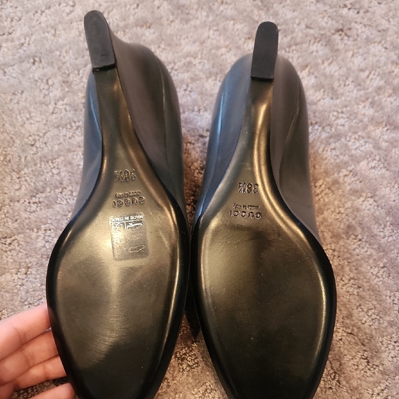 Gucci Women's Wedges in Grey - Picture 7 of 9